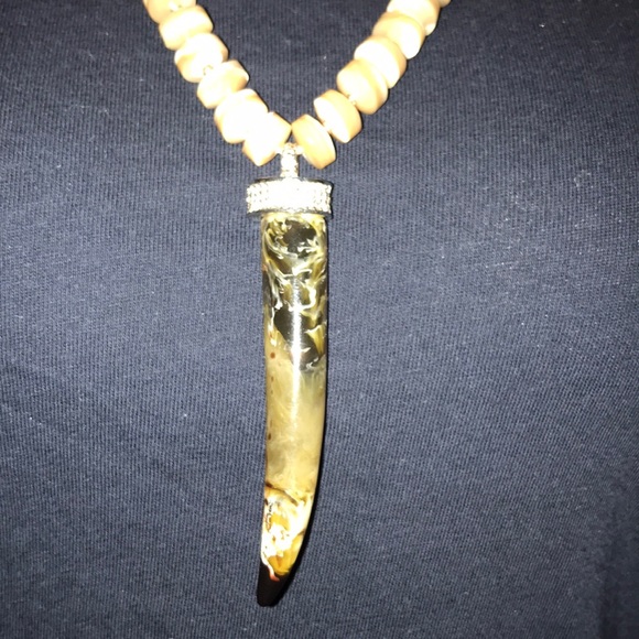 Ralph Lauren necklace - Picture 2 of 3